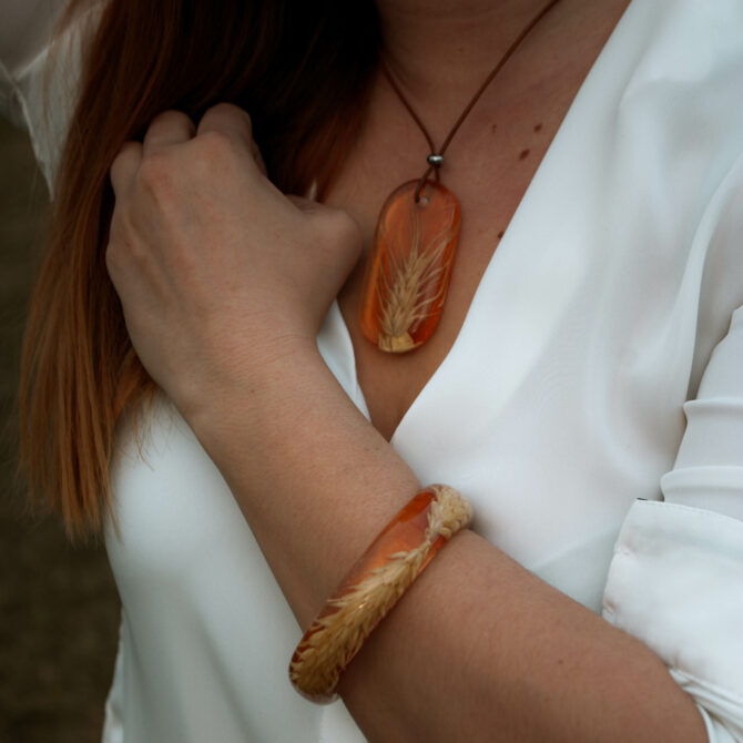 Komplet zapestnica in ogrlica iz pšeničnega klasa